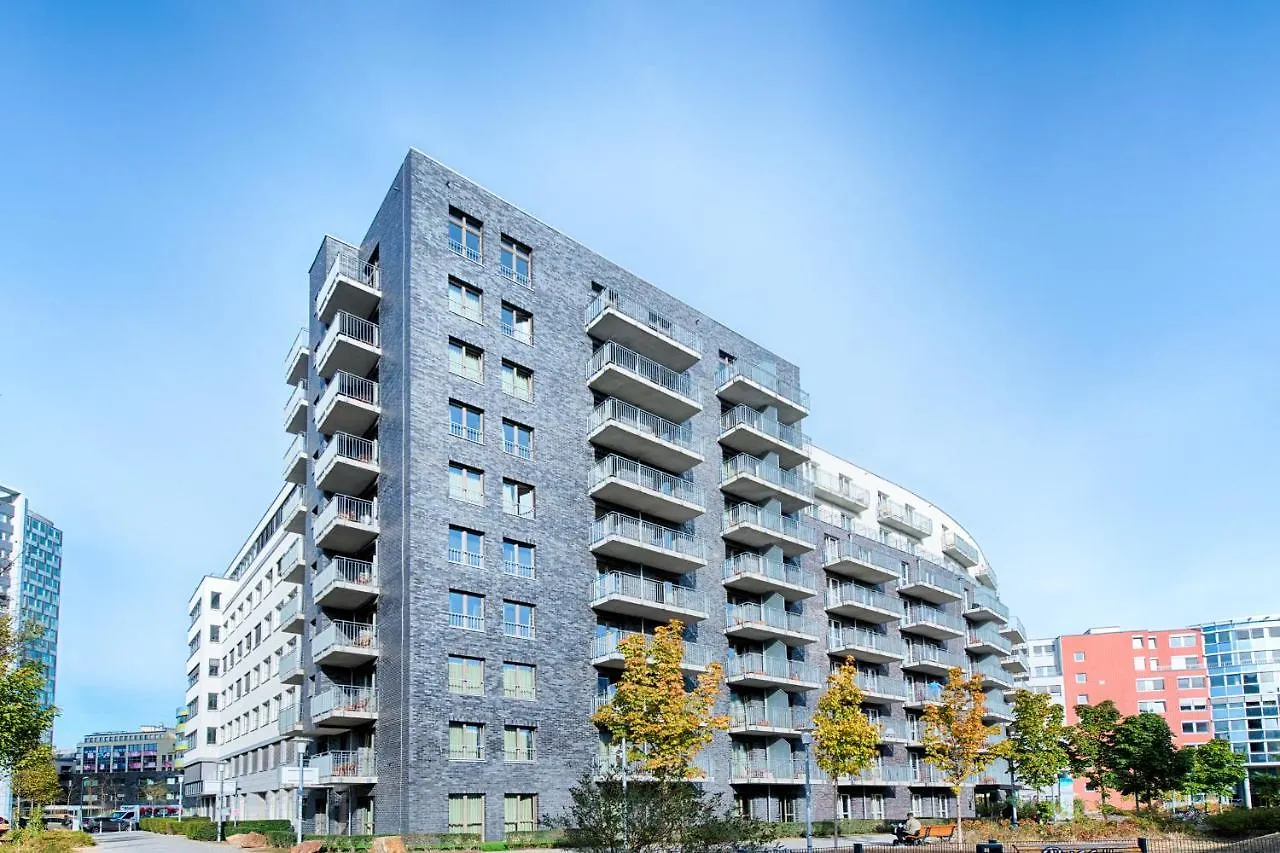 Mondrian Suites Berlin Am Checkpoint Charlie 4*,