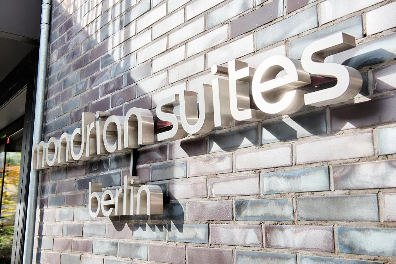 Mondrian Suites Berlin am Checkpoint Charlie 4*,
