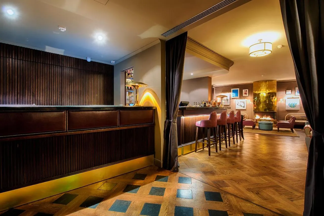 Mondrian Suites Berlin am Checkpoint Charlie Hotel