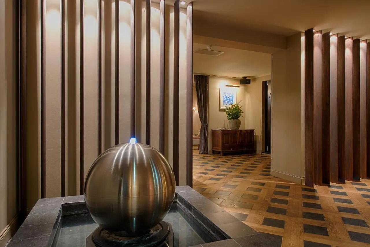 Mondrian Suites Berlin am Checkpoint Charlie 4*,