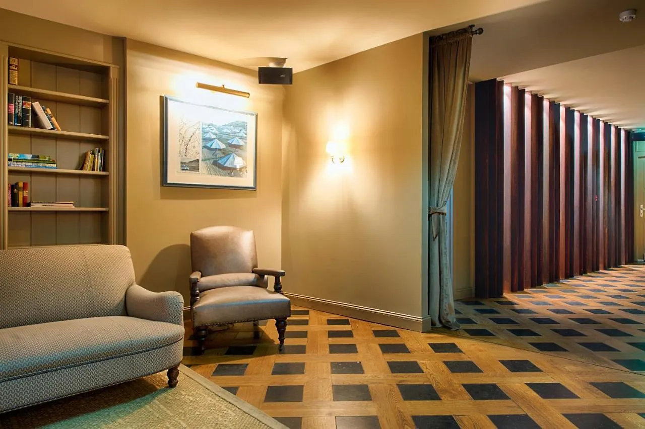 Mondrian Suites Berlin am Checkpoint Charlie