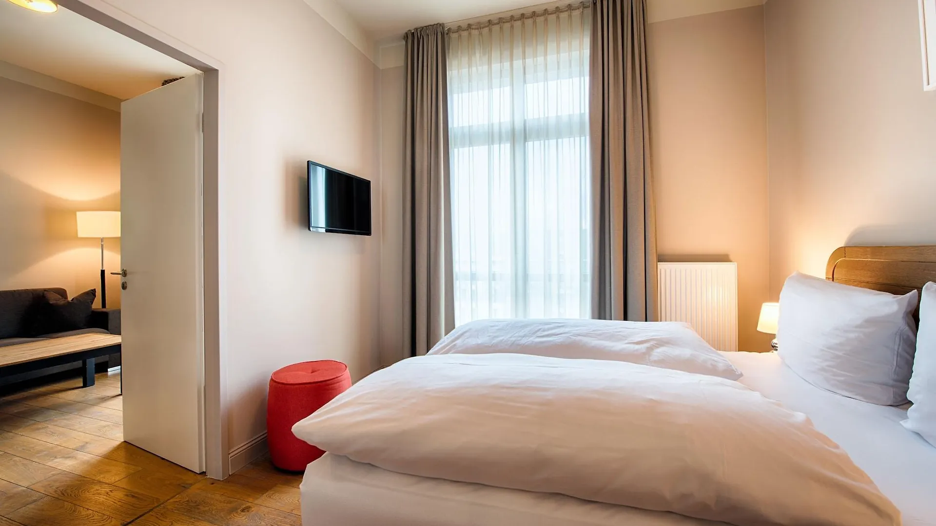 Mondrian Suites Berlin Am Checkpoint Charlie