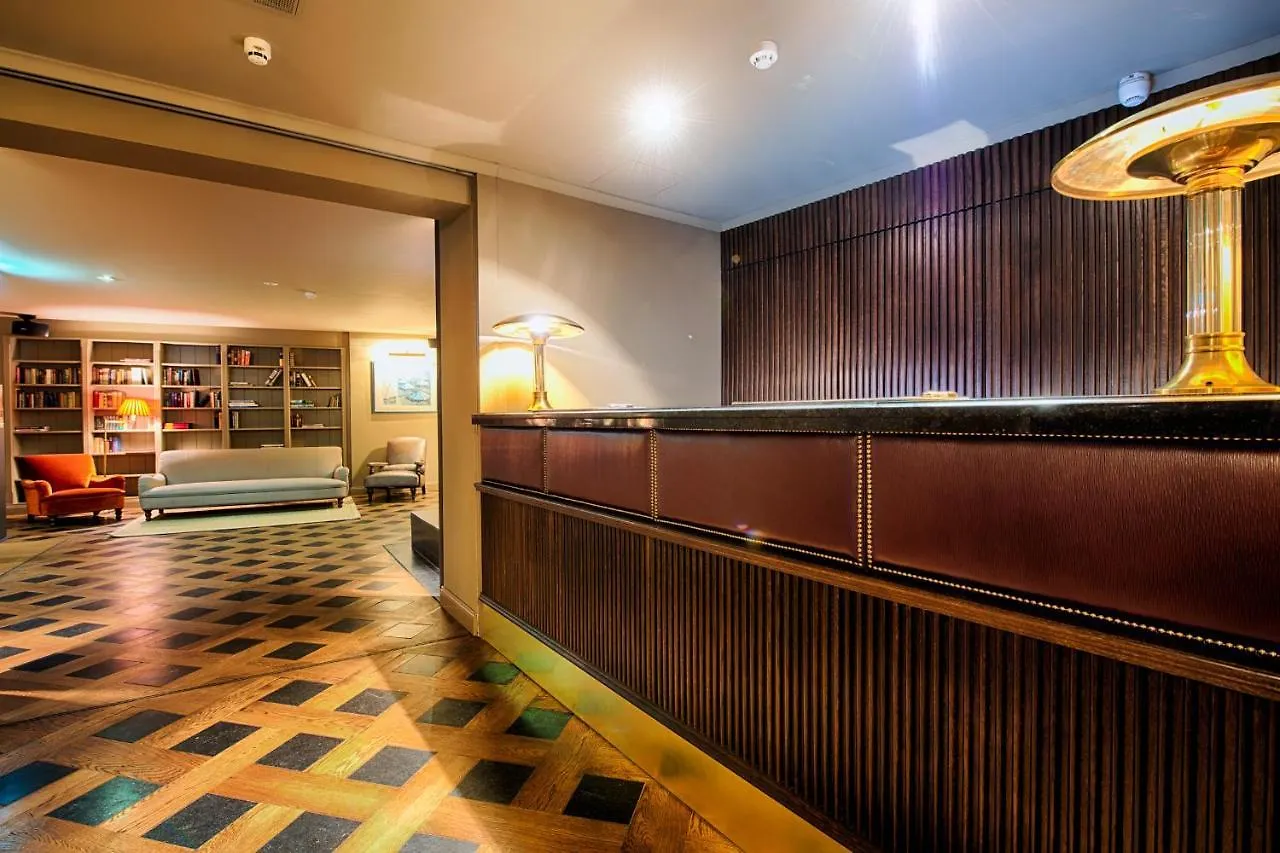מלון Mondrian Suites Berlin Am Checkpoint Charlie